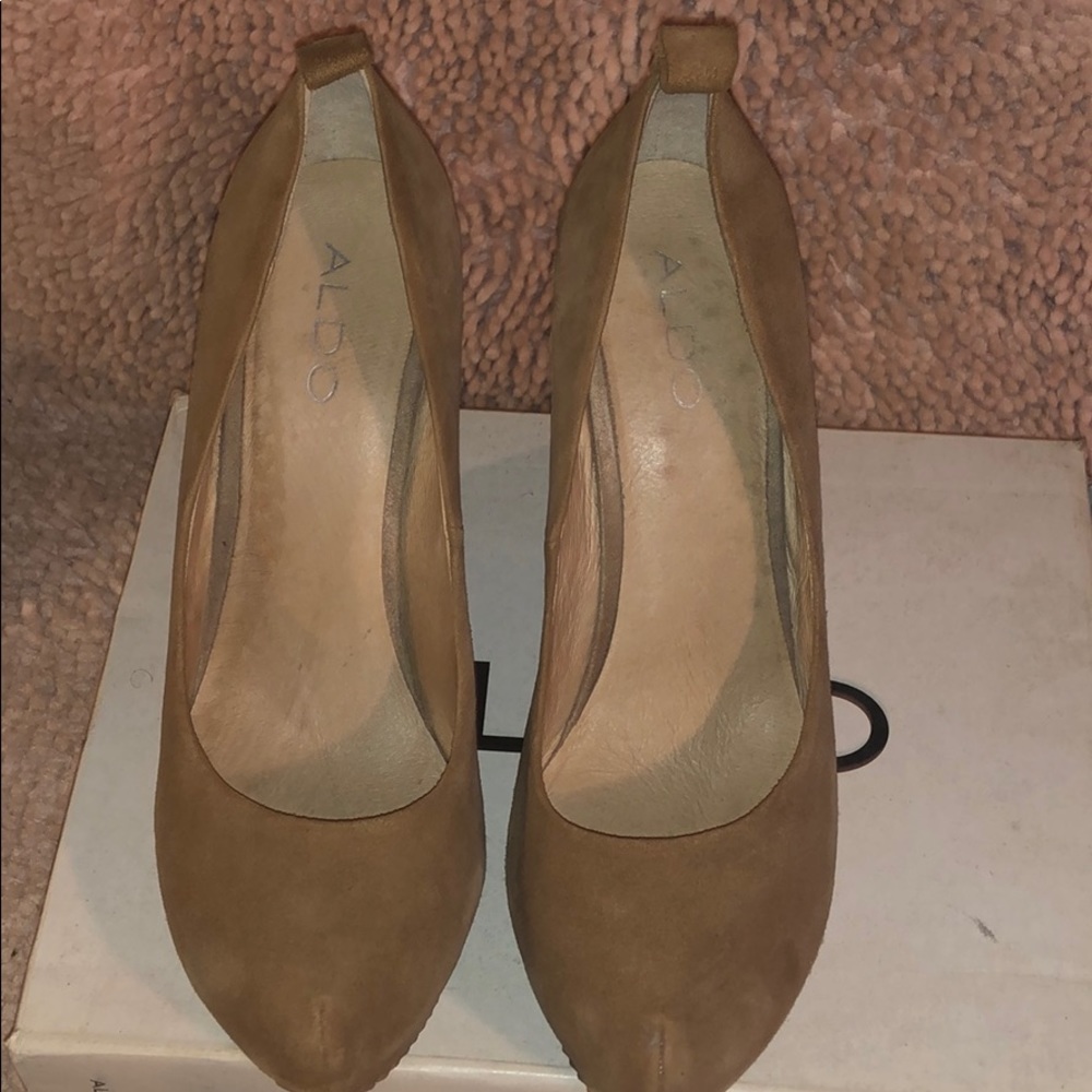 Tan Aldo wedges